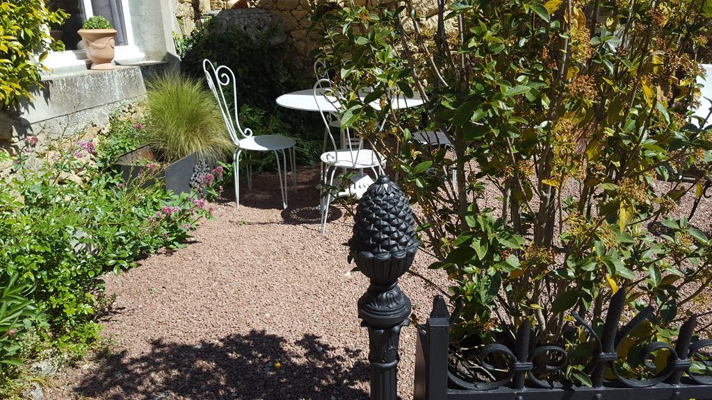 Le Clos Du Presbytere Puisseguin Luaran gambar