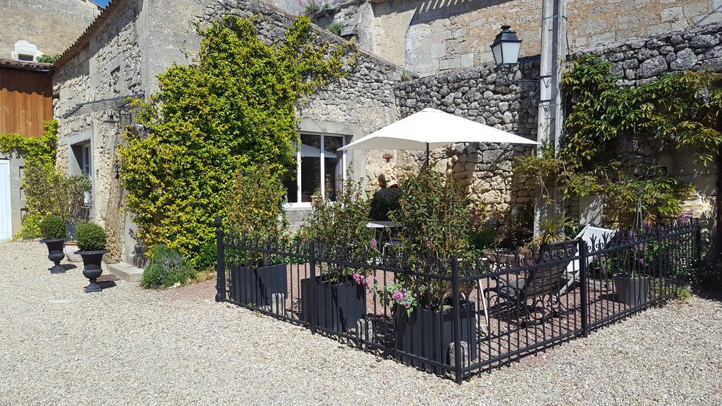 Le Clos Du Presbytere Puisseguin Luaran gambar